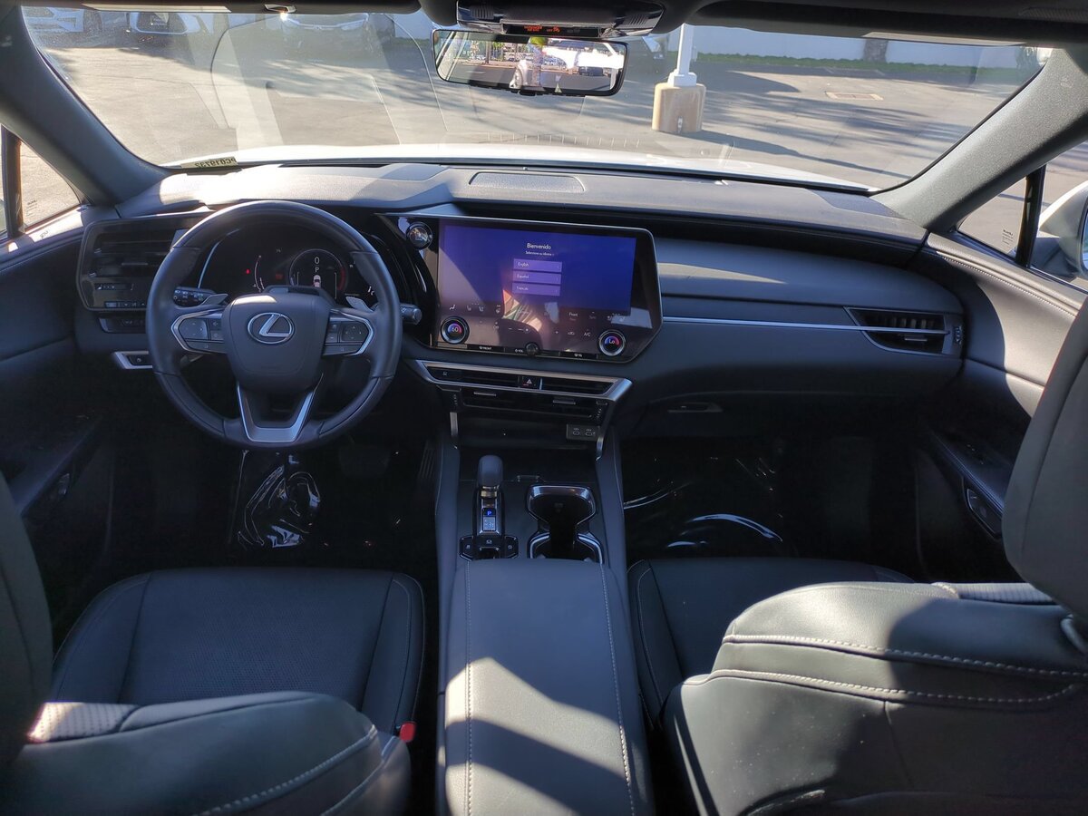 Used 2023 Lexus RX 350 Premium Plus w/ Cold Area Package FWD image 24