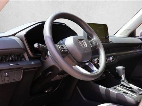 Used 2024 Honda CR-V EX image 12