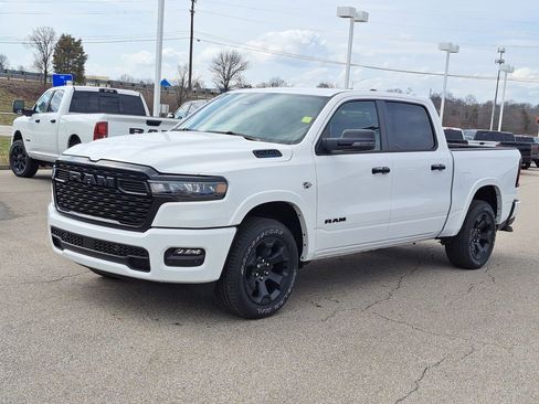 New 2026 RAM 1500 4x4 Crew Cab image 2