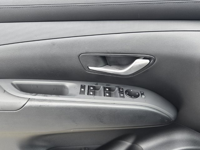 Used 2026 Hyundai Tucson SEL Plus FWD image 26