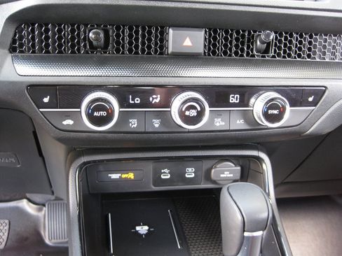 Used 2026 Honda CR-V Sport-L image 22