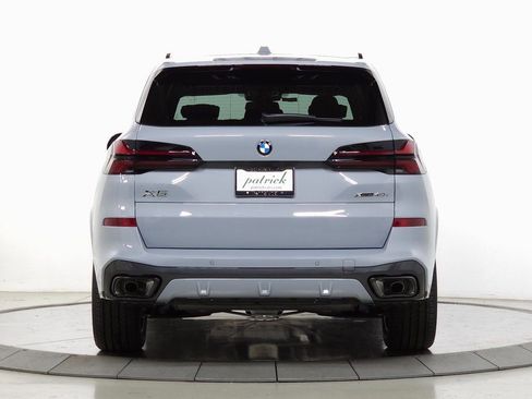 Used 2026 BMW X5 xDrive40i w/ M Sport Package image 7