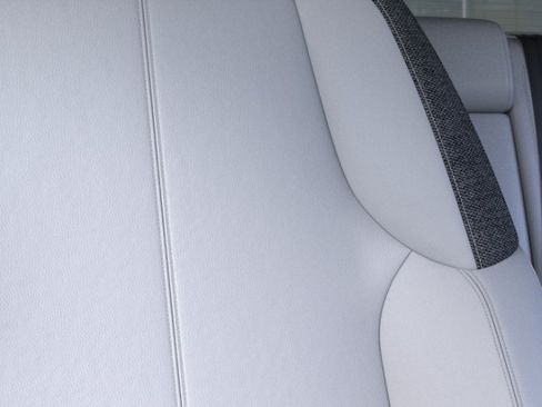 New 2027 Cadillac Optiq Luxury RWD image 21