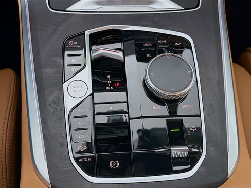 New 2026 BMW X5 xDrive50e w/ M Sport Package image 20