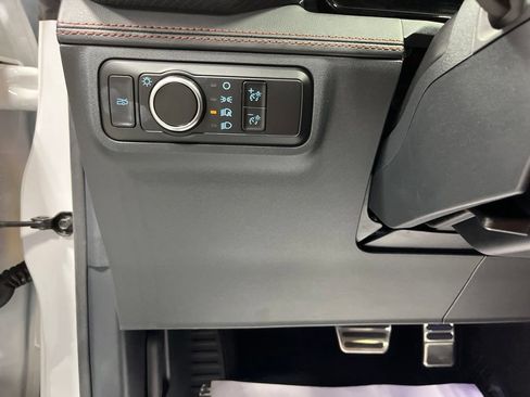Used 2024 Ford Mustang GT Premium RWD image 16