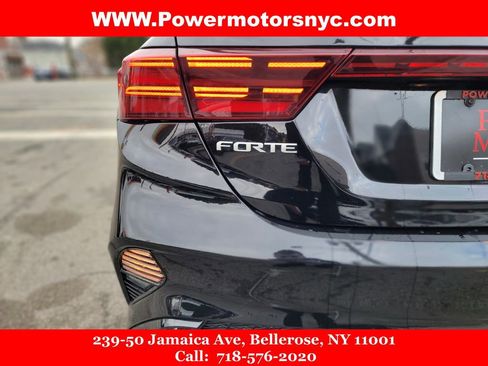 Used 2023 Kia Forte GT-Line w/ GT-Line Premium Package FWD image 12