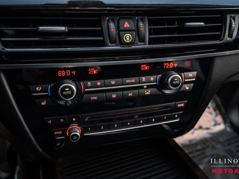 Used 2015 BMW X5 xDrive35d image 23