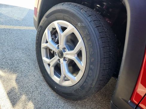 New 2025 Jeep Compass Sport image 24