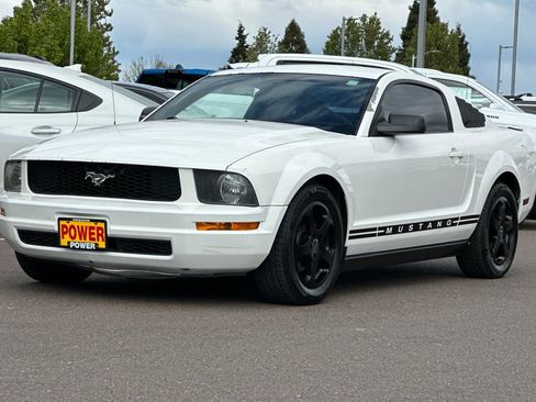 Used 2007 Ford Mustang Coupe image 8