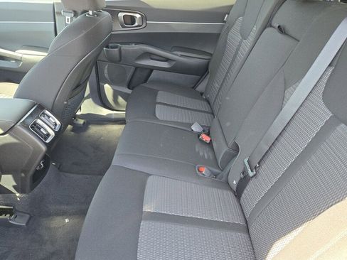 New 2026 Kia Sorento LX image 7