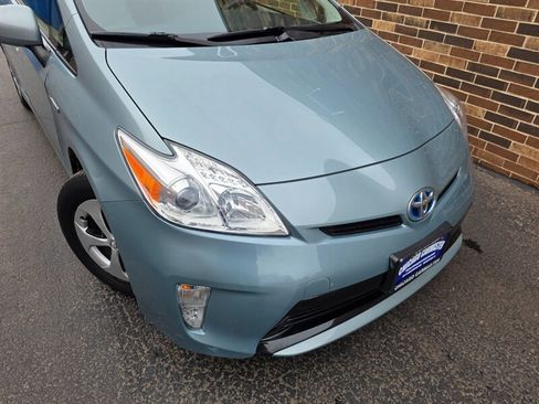 Used 2013 Toyota Prius Three image 32