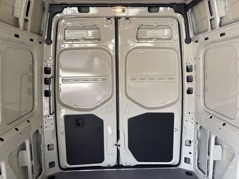 New 2026 Mercedes-Benz Sprinter 2500 image 18