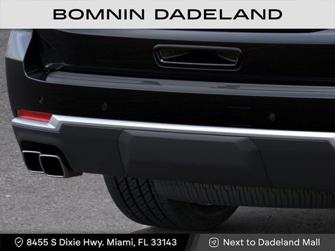 New 2026 Chevrolet Suburban High Country image 14