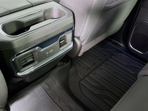 New 2026 GMC Sierra 1500 Elevation image 23
