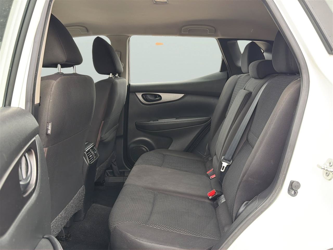 Used 2019 Nissan Rogue Sport S w/ Appearance Package AWD/4WD image 15