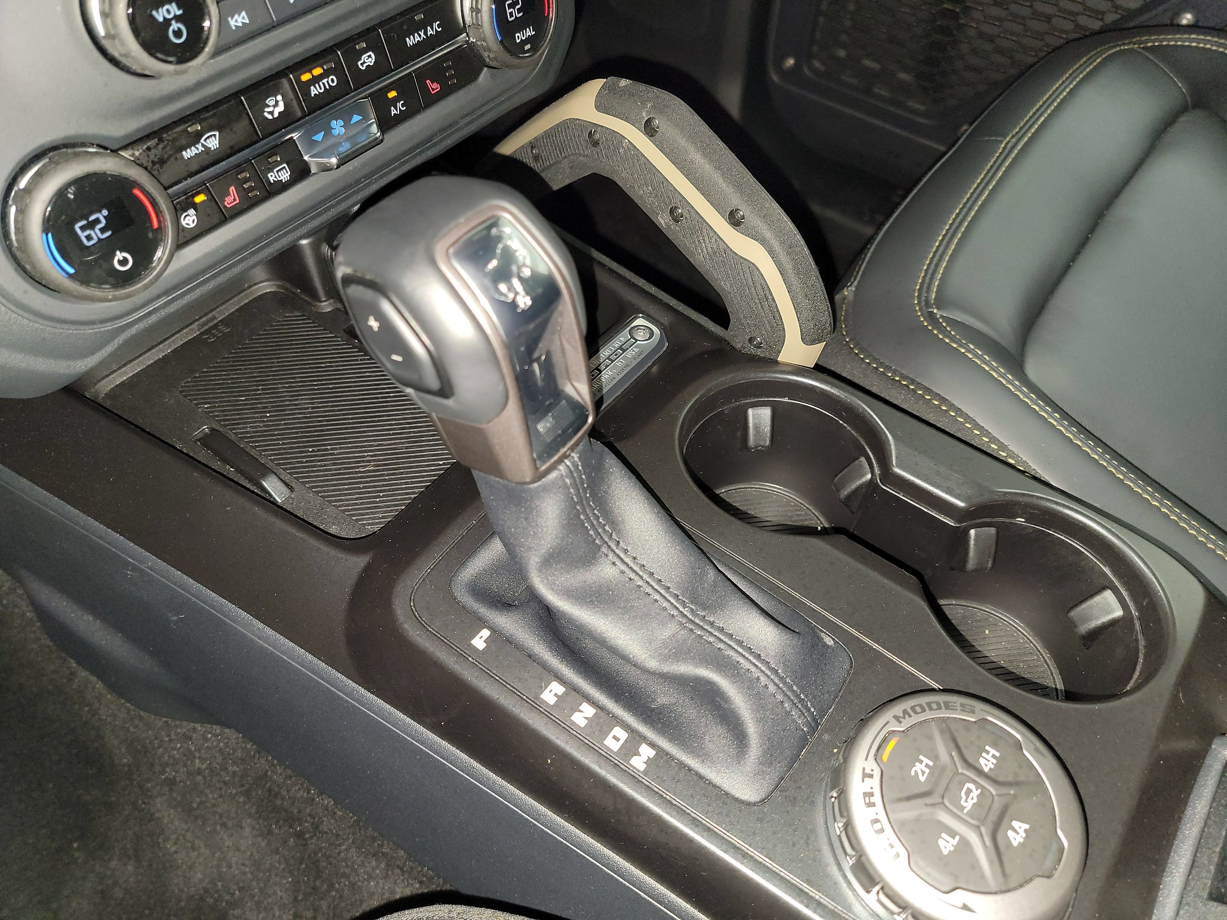 Used 2025 Ford Bronco Badlands AWD/4WD image 27
