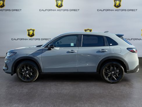 Used 2025 Honda HR-V Sport image 2