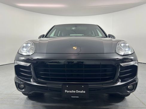 Used 2017 Porsche Cayenne Platinum Edition AWD/4WD image 10