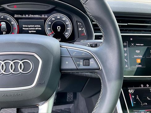 Used 2025 Audi Q7 3.0T Premium Plus AWD/4WD image 25