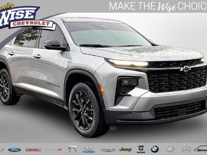Used 2024 Chevrolet Traverse LS w/ Midnight/Sport Edition