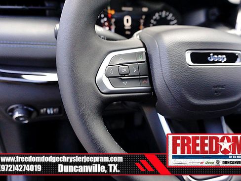 New 2026 Jeep Compass Latitude AWD/4WD image 24