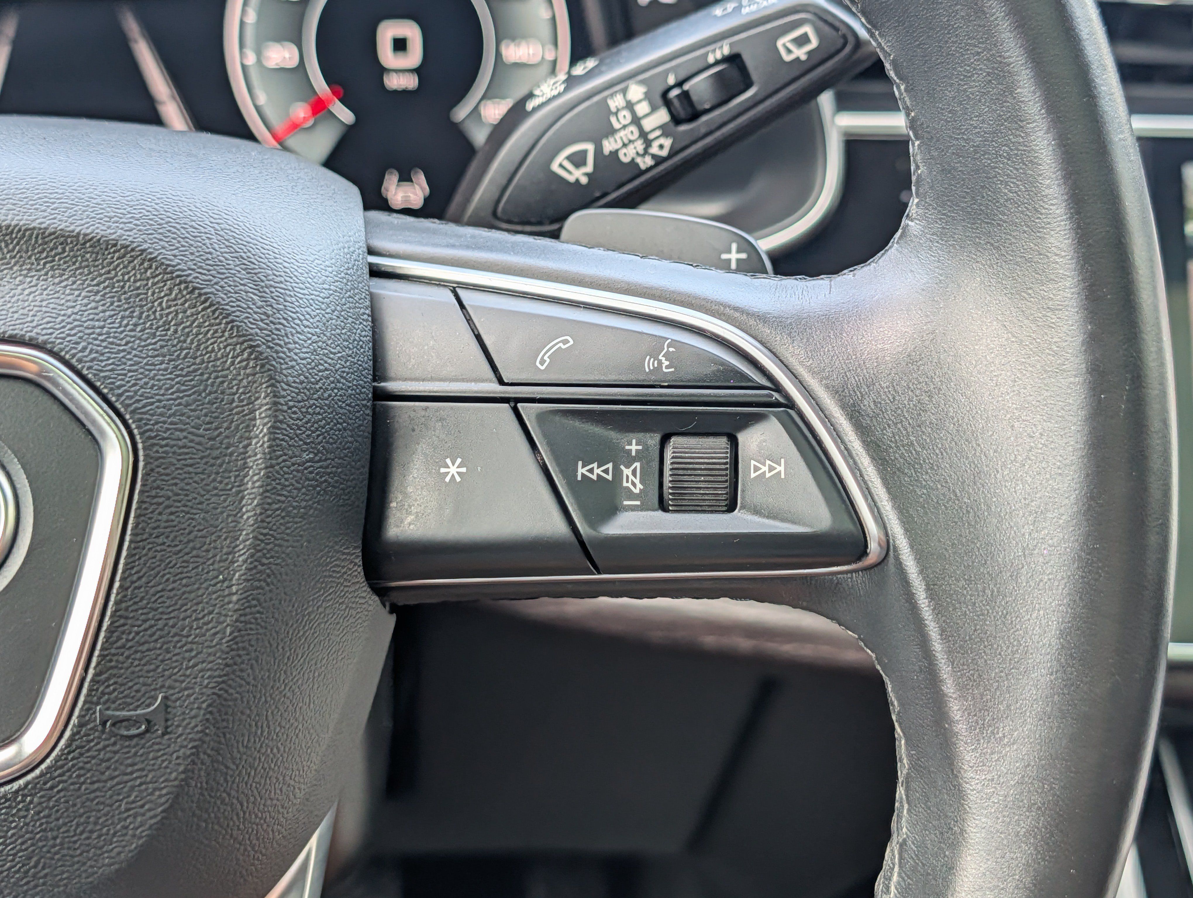 Used 2021 Audi Q7 3.0T Prestige AWD/4WD image 30