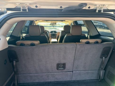 Used 2014 Buick Enclave Premium image 15