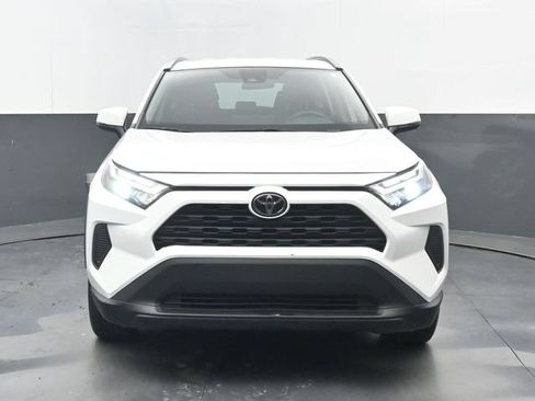 Used 2024 Toyota RAV4 XLE FWD image 21