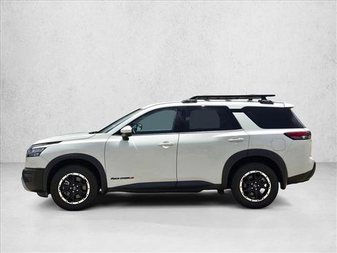 Used 2024 Nissan Pathfinder Rock Creek AWD/4WD image 8