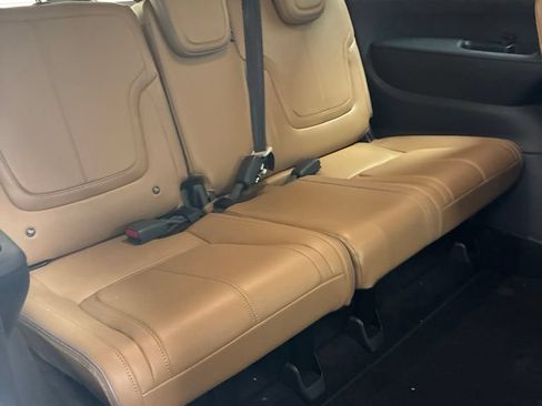 Used 2025 INFINITI QX80 Sensory AWD/4WD image 31