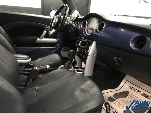Used 2006 MINI Cooper Convertible FWD image 35