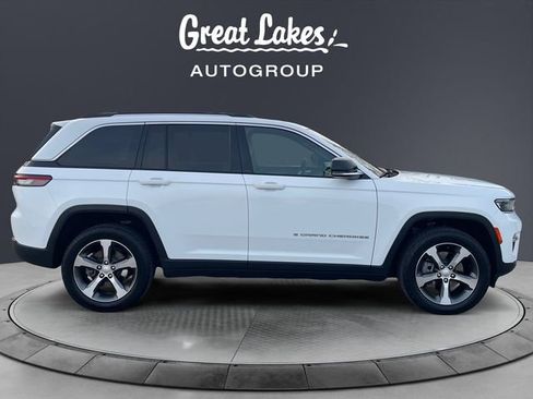 Used 2023 Jeep Grand Cherokee 4WD 4xe image 6