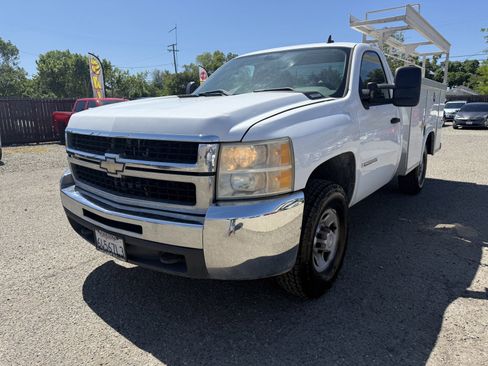 Used 2009 Chevrolet Silverado 2500 W/T image 1