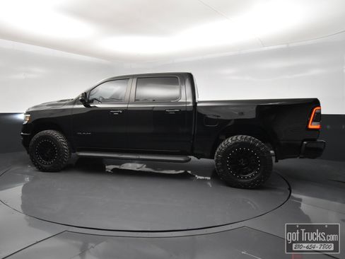 Used 2023 RAM 1500 Laramie AWD/4WD image 3