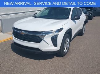 Certified 2024 Chevrolet Trax LS w/ Driver Confidence Package FWD video 1