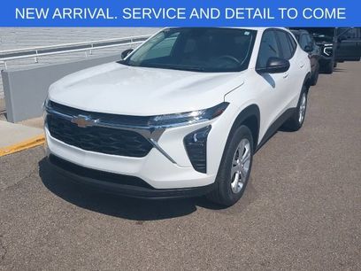 Certified 2024 Chevrolet Trax LS w/ Driver Confidence Package