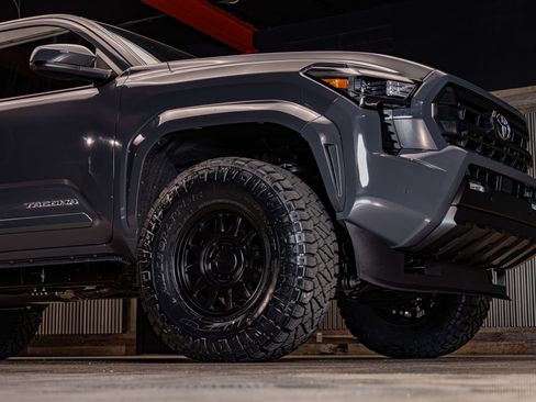 Used 2026 Toyota Tacoma SR5 w/ SR5 Upgrade Package image 12