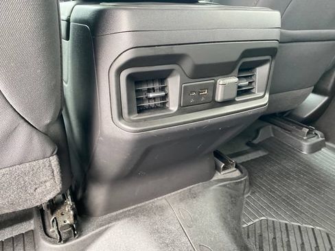 Used 2021 Chevrolet Silverado 1500 LT Trail Boss w/ Bed Protection Package AWD/4WD image 18