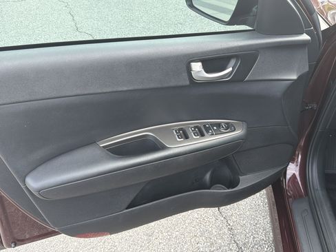 Used 2019 Kia Optima LX image 18