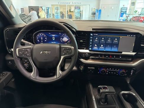 New 2026 Chevrolet Silverado 1500 RST w/ Convenience Package II AWD/4WD image 26