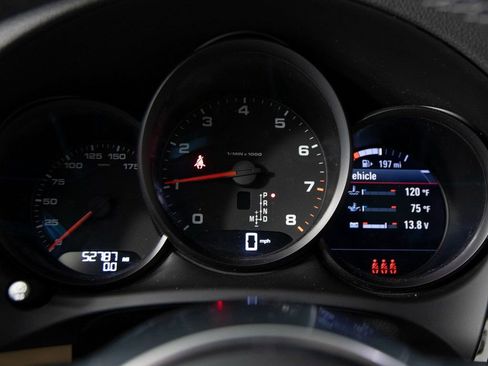 Certified 2021 Porsche Macan image 21