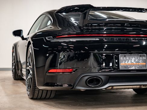 Used 2026 Porsche 911 Carrera T image 29