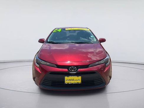 Used 2024 Toyota Corolla LE FWD image 2