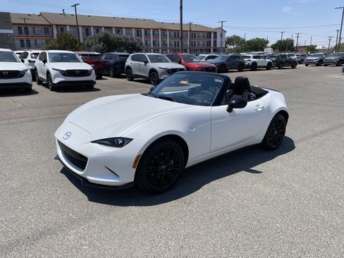 New 2026 MAZDA MX-5 Miata Club RWD image 44