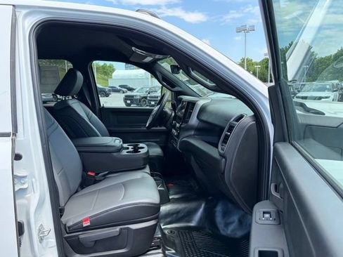 New 2026 RAM 3500 Tradesman AWD/4WD image 27