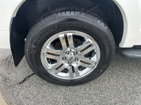 Used 2010 Ford Explorer Limited image 30