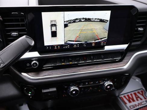 New 2026 GMC Sierra 2500 SLT w/ SLT Premium Package image 23