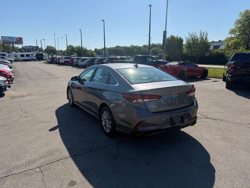 Used 2018 Hyundai Sonata SE FWD image 5