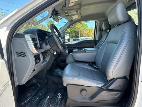 Used 2024 Ford F550 2WD Regular Cab Super Duty image 11