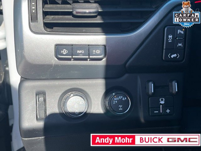 Used 2018 Chevrolet Tahoe Premier AWD/4WD image 25